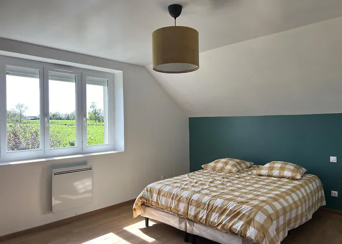 Maison Proche Plages Du Debarquement * Bernesq